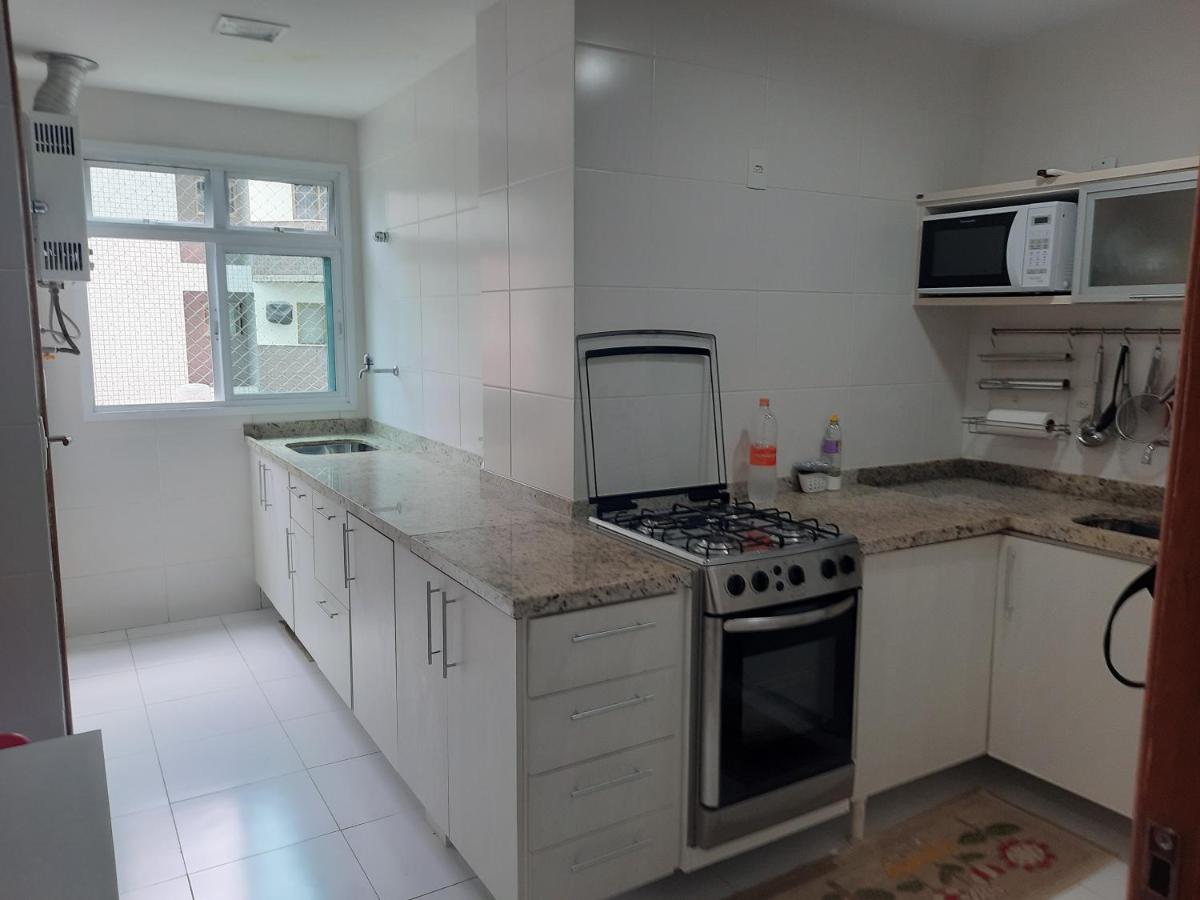 Apartamento Acolhedor Na Praia Do Forte カボ・フリオ エクステリア 写真