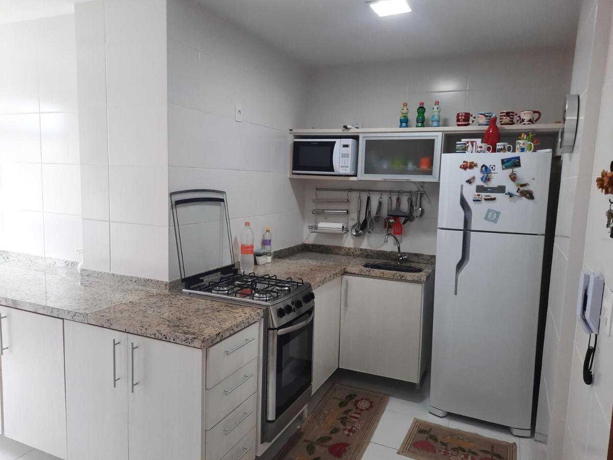 Apartamento Acolhedor Na Praia Do Forte カボ・フリオ エクステリア 写真