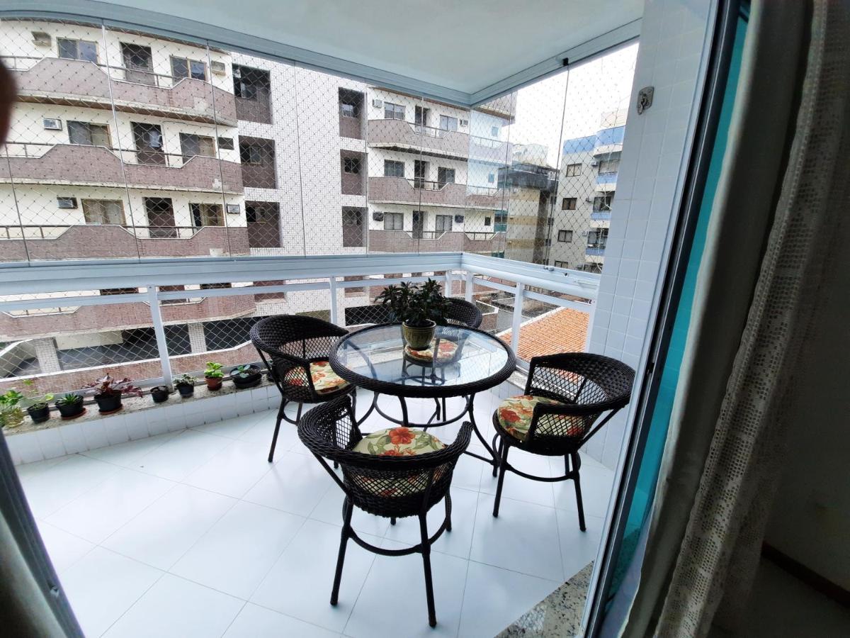 Apartamento Acolhedor Na Praia Do Forte カボ・フリオ エクステリア 写真